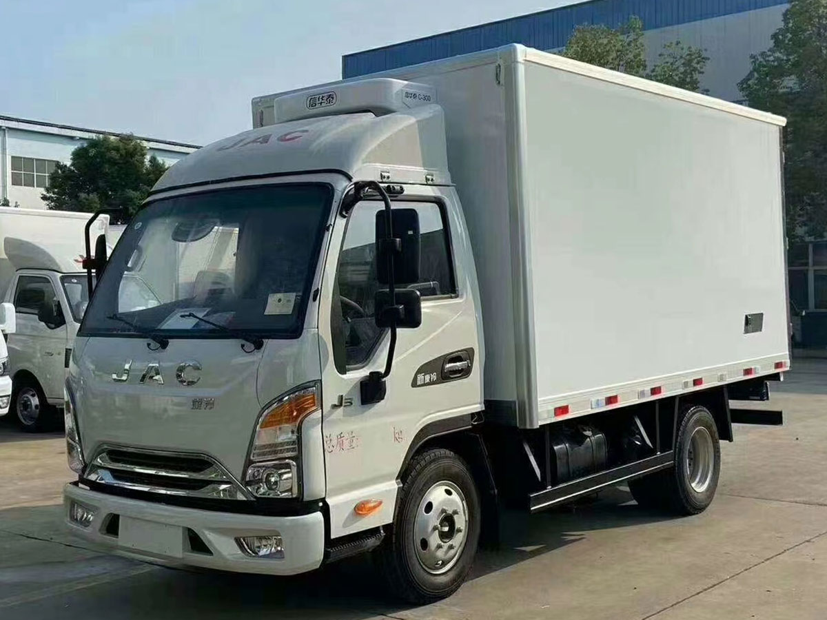 江淮康鈴3米7冷藏車