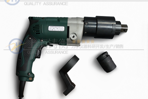 電動扭力扳手