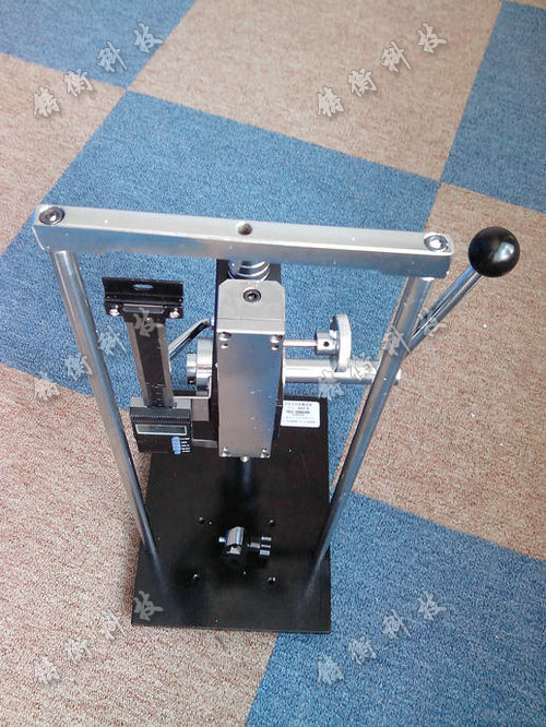 手壓式拉壓測試臺圖片